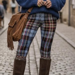 Meilleure vente Etsy ! Leggings écossais rustiques ~ Bûcheron femme en flanelle à carreaux tartan bleu marron rouge jaune | Collants extensibles doux pour l'extérieur