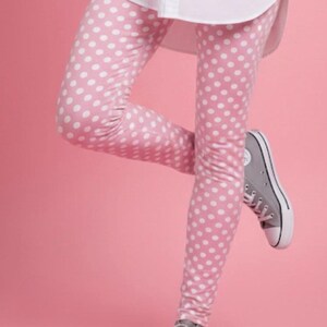 Leggings rosas de lunares ~ Leggings minimalistas, atemporales, clásicos, modernos, bohemios, contemporáneos, elásticos, suaves y elegantes para mujer
