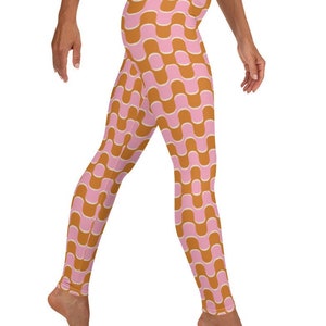 Squiggle Pop Leggings ~ Women&#39;s Casual Pink Orange Stylish Swirly Wavy Graphic Printed Abstract Bold Retro Mod Boho Athleisure Look for Her