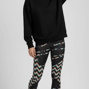 Ziggy Lux Leggings ~ Women's Black Multi-Color Abstract Zig Zag Chevron Slashed Buttery 4-Way Stretch Fashion Forward Statement Tight Pants