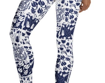 Leggings de Arte Popular ~ Calças justas femininas azuis e brancas com estampas florais e florais, patchwork, estilo esportivo, para mulheres