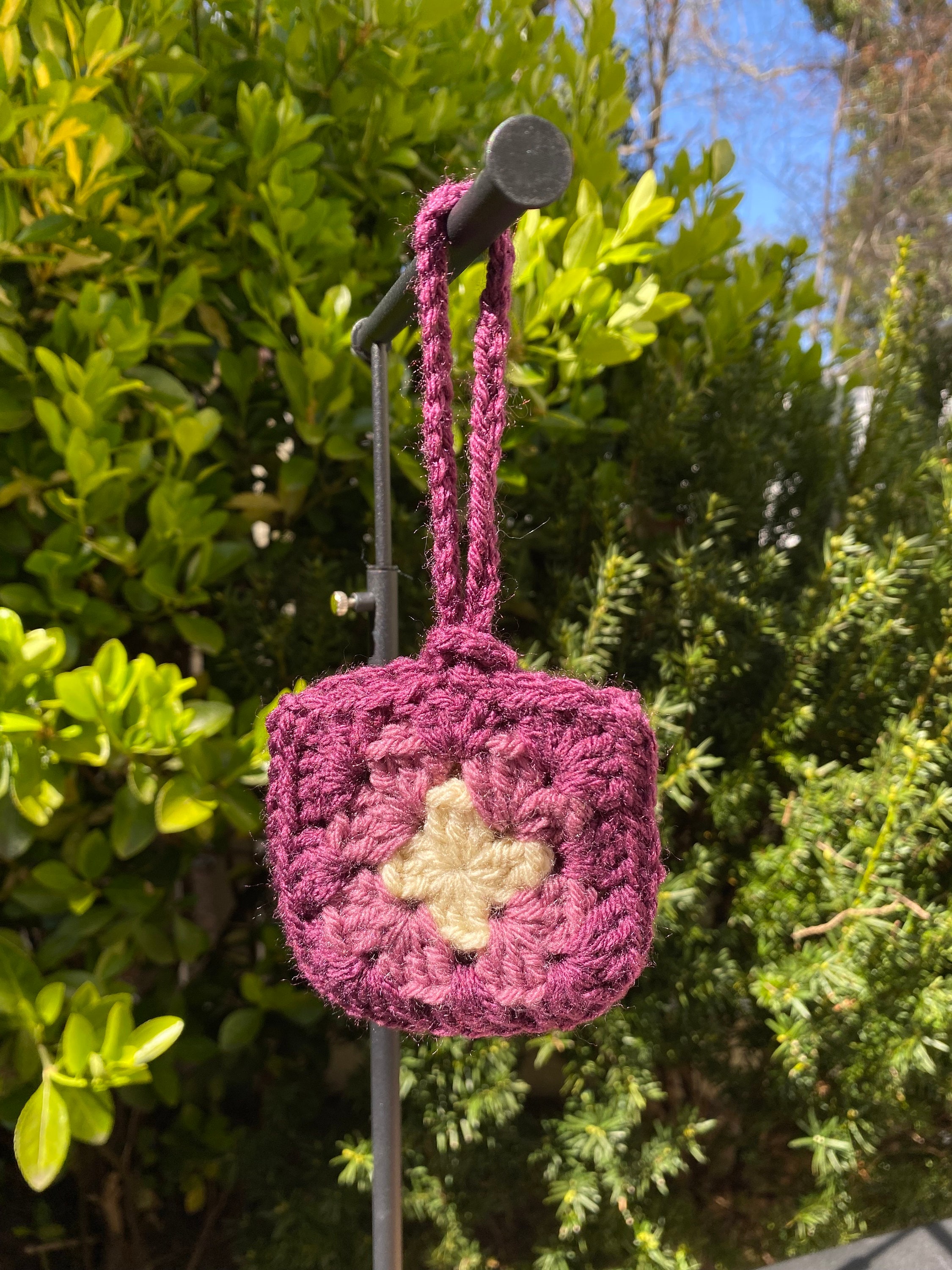 Summer Savings Bonanza: 78% Off Crochet Totes, Earbuds & More! - yz2l80b