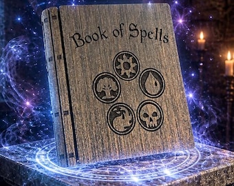 Caja para mazos de cartas SpellBook Magic / Capacidad para 120 cartas con fundas + accesorios / Incluye dos dados D20