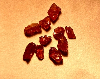 Color change unheated untreated gem rough sapphire crystals/ Rare Specimen / Bi- Color Sapphire Raw / 10 carat Collection / 10 piece
