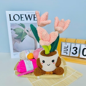 Amigurumi Tulip Flower Pot Crochet Pattern PDF, Cute Plant Plush Toy, Crochet Flower Tutorial, Digital Download