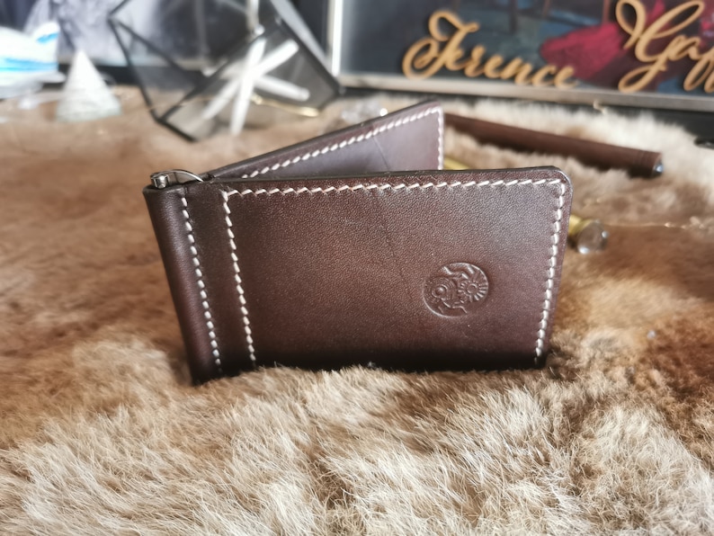 hidden pocket wallet