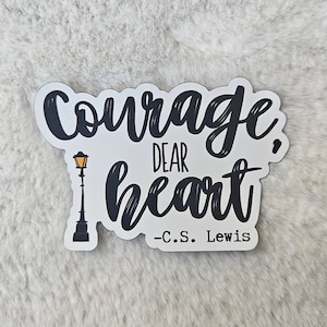 Courage, dear heart C.S. Lewis magnet, Narnia Magnet, Encouraging Magnet, Faith Magnet, Christian Magnet, Inspo for coworker