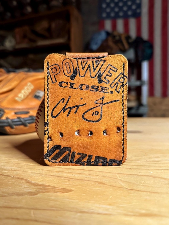 Chipper Jones Baseball Glove Leather Wallet with Money Clip Card Case