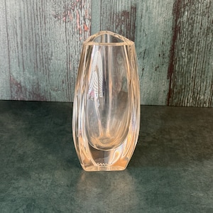 Baccarat Crystal Art Glass Triangle Vase,  Art Glass,  Baccarat Art Glass, Baccarat Bouton D&#39;Or Buttercup Vase France