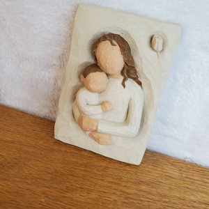 2001 Willow Tree that has a mother and child and says, &quot;Everyday a Miracle&quot;, Mothers Day Gift, Baby Shower Gift