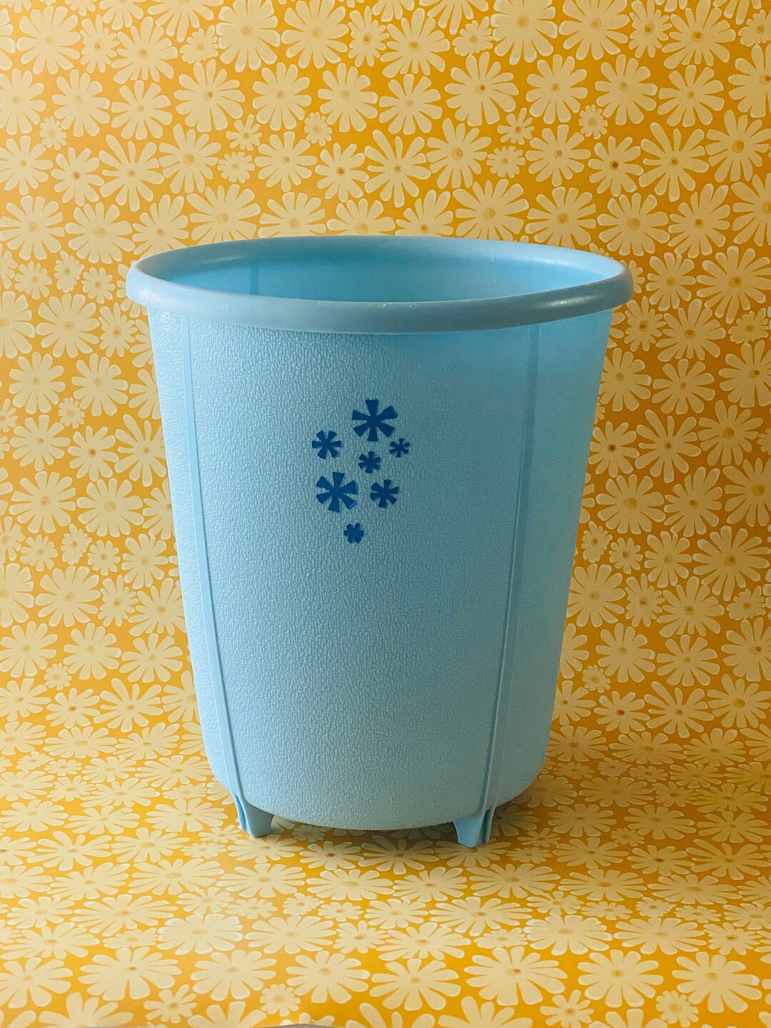 Vintage Rubbermaid Blue Bathroom Trash Can Wastebasket Mod Etsy