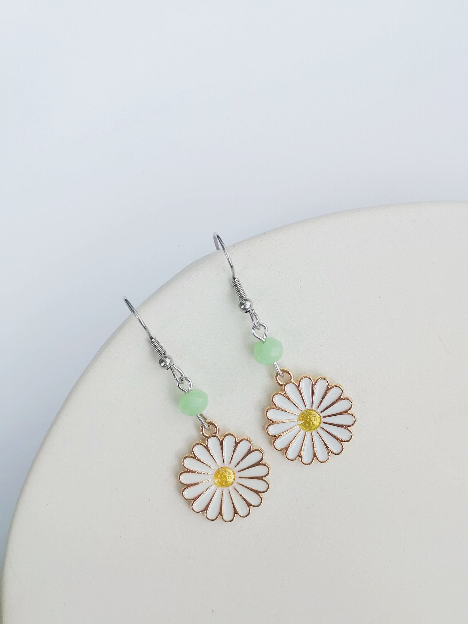 Daisy Earring dangle Cute Earring Summer Drop Earring Flower Etsy