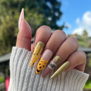 Winnie the Pooh nails