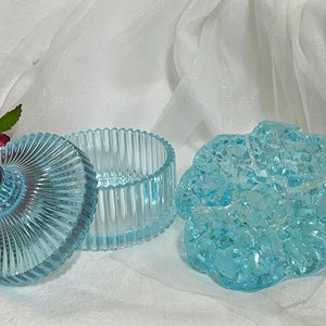 Lovely glacier blue vanity set/ two pieces ( can be sold individually)/vintage style dish and lid & crystal style petal jewelry dish