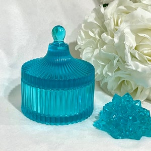 Vintage Style Teal Resin Trinket Dish with Lid