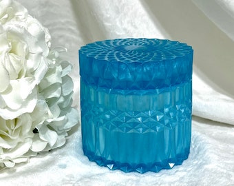 Vintage style teal color resin container and lid/ bedroom or bathroom decor/ office and desk decor/jewelry or trinket holder