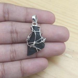 Shungite Necklace,Elite Shungite Pendant,Black Shungite Necklace, Sterling Silver Shungite Gemstone Necklace,Shungite Wire Pendant925 Silver