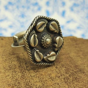 Remarkable Native Indian Tribal Ring-Boho Silver 925 Antique Ring-Haxagonal Design Ring-Meaningful Ring-Royal Family Ring-Authentically Old