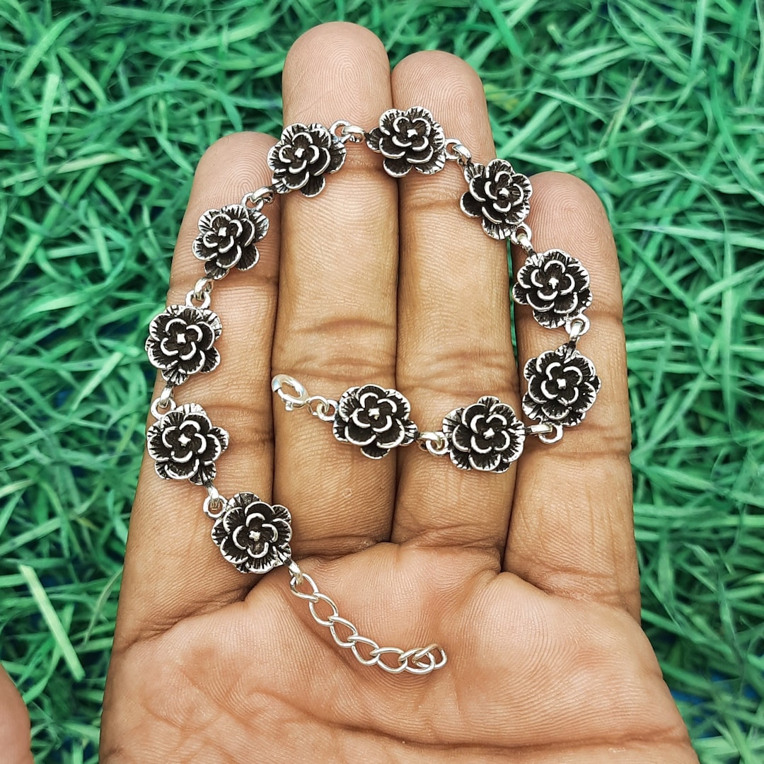 Beautifully Designed Flower Design Bracelet-handmade