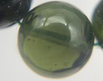 Oryginalne okrągłe koraliki z mołdawitu | Czeskie materiały jubilerskie z tektytu