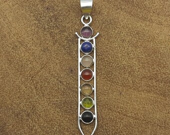 Colgante de piedra de los 7 chakras - Colgante de energía curativa de plata de ley 925 - Joyería de meditación - Regalo de yoga - Colgante espiritual - Envío gratis - Purificado