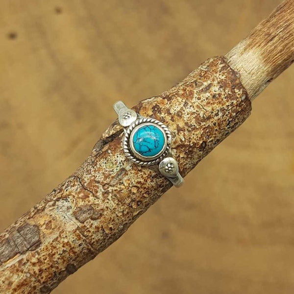 925 Sterling Silver Dainty Turquoise Gemstone Boho Silver Ring, Etsy Cyber Silver 2021, Rustic Gemstone Ring, Christmas Gift Item Ring