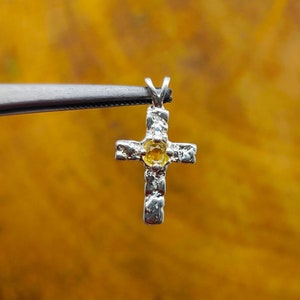 Handmade Citrine Textured Design Pendant, 925 Sterling Silver Boho Christian Cross Design Boho Pendant, Faceted Stone Gift Item Necklace
