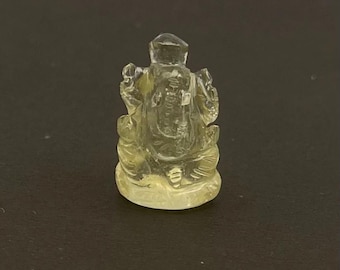 Szklana statua Ganesha z libijskiej pustyni: ręcznie rzeźbiona rzeźba LDG