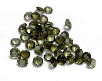Faceted Moldavite Gemstone: Round Cut, Chlum Region, Czech Republic