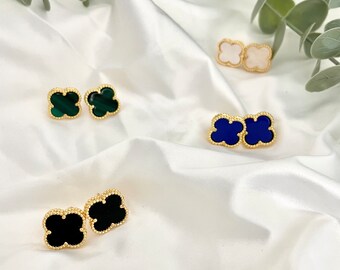 Clover stud earrings