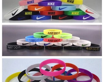 1 Adult or NIKE or Just Do It Silicone -