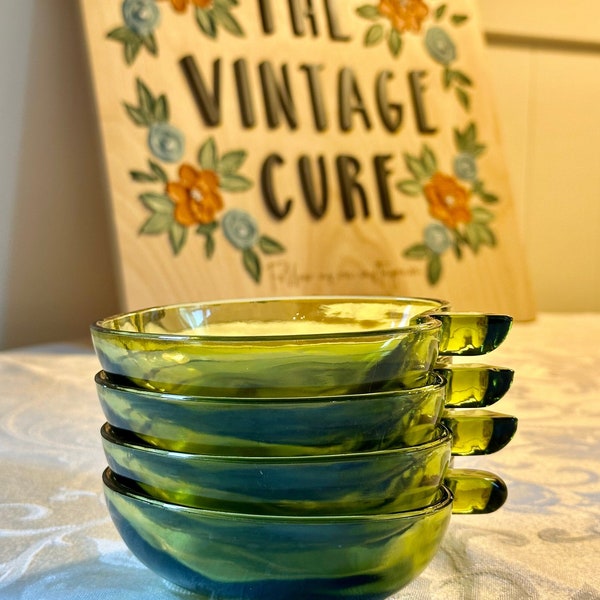 Vintage Hazel Atlas Green Glass Apple-Shaped Bowls - Beautiful Set of 4, approx. 1970s, Avocado/Green Apple, Snack/Fruit/Appetizer Bowls