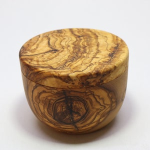 Olive wood salt keeper/ salt cellar with magnetic lid / salt box , Mum gift