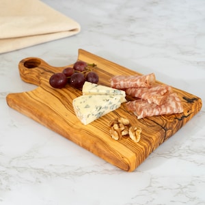 Olive Wood Chopping Board | Serving Board made of Tunisian Olivewood (+Free Personalization & Wood bee&#39;s wax)