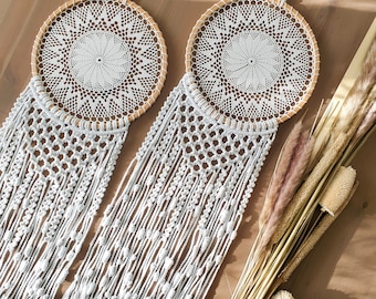 Macrame dream catcher white - dream catcher with fine crochet lace - gift ideas for Mother's Day