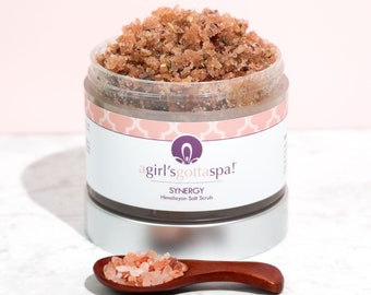 Exfoliating Body Scrub - Lavender Scented Salt Scrub - Natural and Vegan