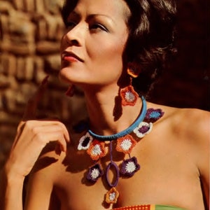 Crochet earrings, necklace and bracelet patterns