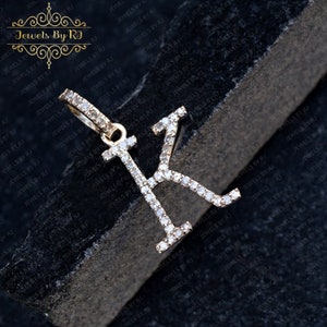 Pingente inicial de ouro com diamante pavê, pingente inicial de diamante, pingente inicial de ouro maciço 14k com diamante, pingente inicial de diamante, joias de ouro