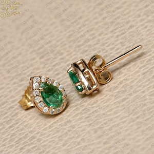 Emerald & Diamond 14K Gold Studs, 14K Solid Yellow Gold White Diamond Emerald Studs Earrings, Emerald Stud Earrings, 14K Gold Stud Earring