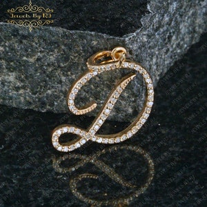 Pingente de ouro amarelo maciço 14K, pingente de diamante pavimentado em ouro, pingente inicial de diamante, pingente de diamante pavimentado, pingente de diamante, inicial de diamante