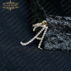 Colgante con inicial de oro con diamante pavé, colgante con inicial de diamante, colgante con inicial de diamante en oro macizo de 14 k, dije con inicial de diamante, joyería de oro