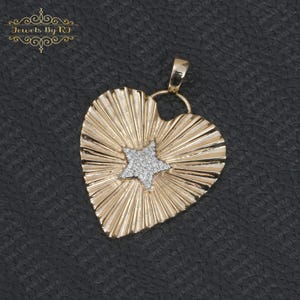 14K massief gouden stralende harthanger met diamanten ster | Sunburst hart medaillon bedel | White Diamond Star Center Starburst Heart-hanger