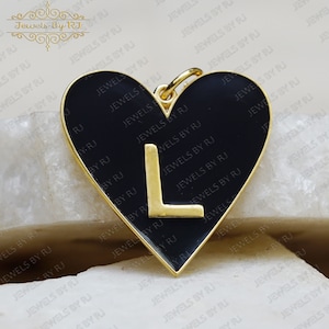 Pingente de coração inicial em prata 925, pingente de letra inicial L com esmalte preto, pingente de esmalte inicial personalizado, pingente inicial banhado a ouro