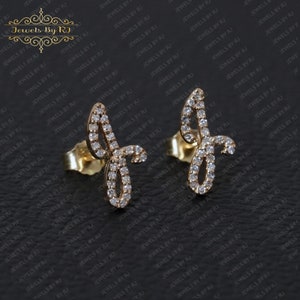 Tachuelas de iniciales J de diamante blanco de oro de 14K, aretes de tachuelas de oro de 14K, tachuelas iniciales de nombre personalizado, colgante de iniciales de diamantes de oro, tachuelas de la A a la Z