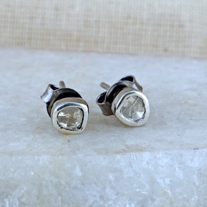 Rose Cut Polki Diamond Studs, 925 Sterling Silver Polki Diamond Studs Orecchini, POLKI DIAMOND STUDS, 925 Silver Victorian Studs Jewelry