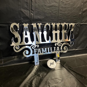 PLACA DE COCHE, Placa de Club de Autos, Placa Lowrider, Placa de Coche Lowrider, Recubrimiento en Polvo, Cromado, Fabricación de Metales, Grabado, Pulido