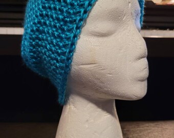 かぎ針編みのスラウチーハット