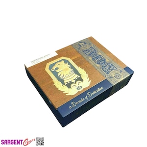 Undercrown 10 Robusto Empty Wooden Cigar Box 9x7x2