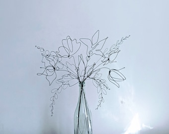 Vase&Wall Wire Flowers. Set of 4 Steel Wire Flowers and 7 More Stems for Home Decor and Gifts