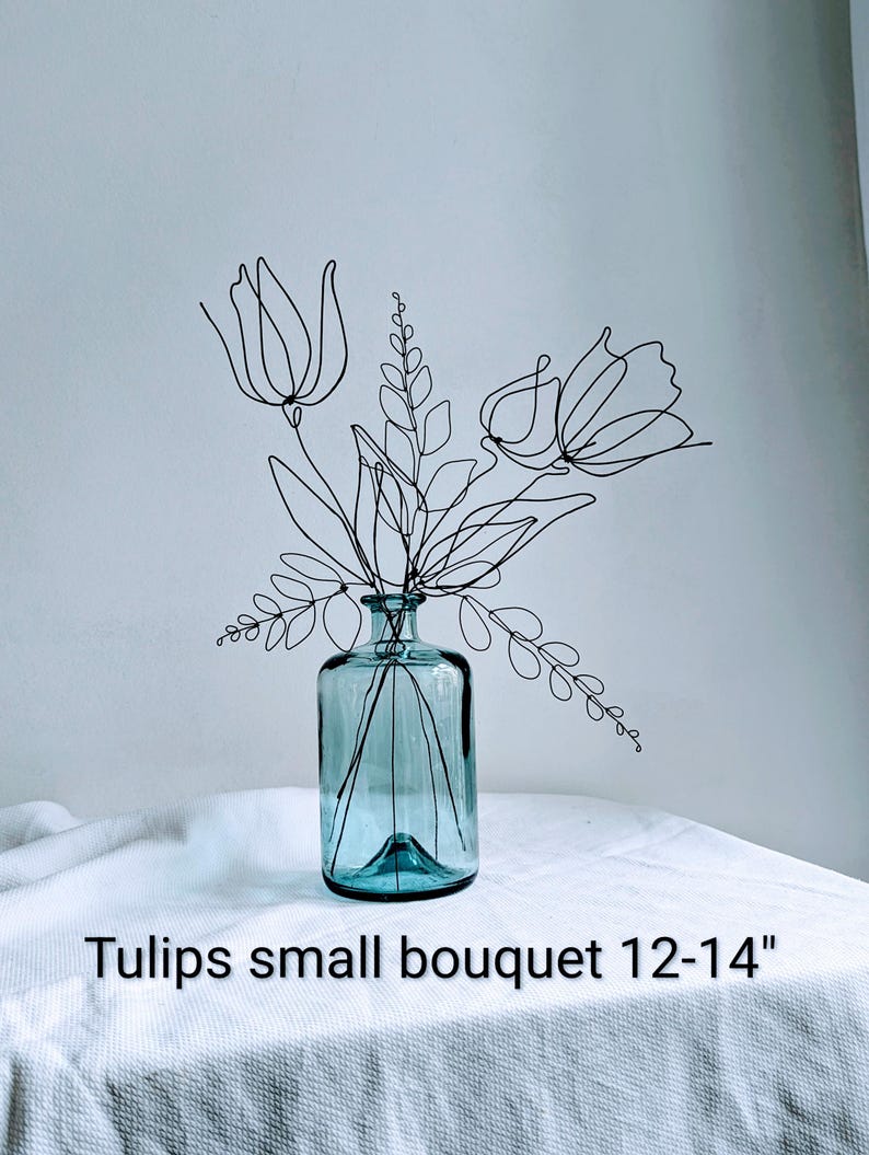 Tulips Wire Bouquet For Small Vase. Wall Sculpture. Minimalist Metal Flower Art image 5
